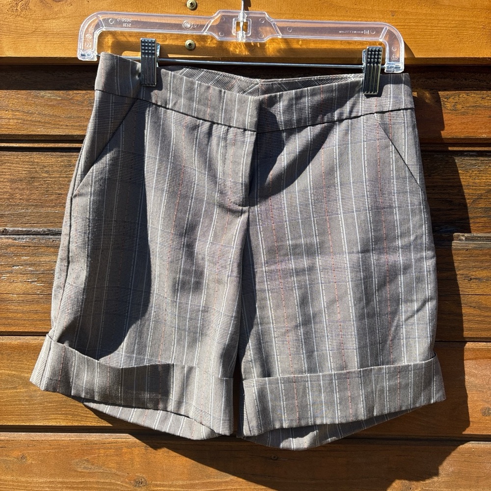 Chic Women's Striped Shorts